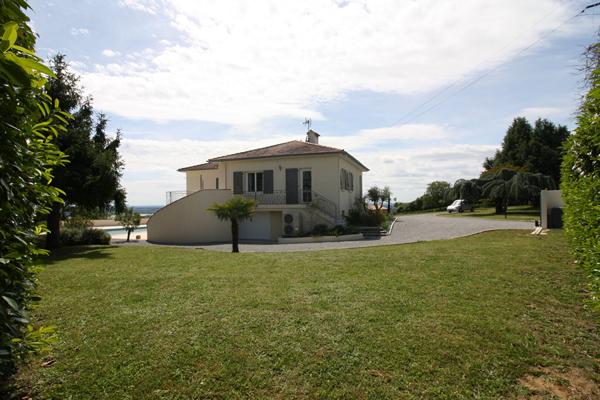 Montauban : Villa avec point de vue sur pyrénées, 5chambres 261 m2