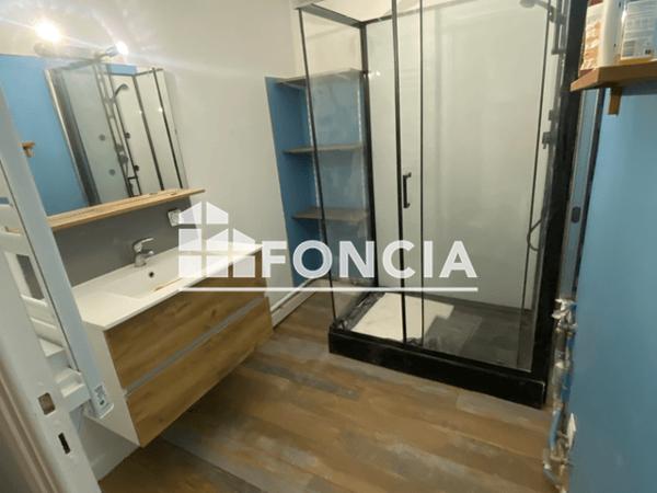 Location Appartement meublé 2 pièces 36.59 m² - 12 RUE DE DOUARNENEZ Quimper 29000