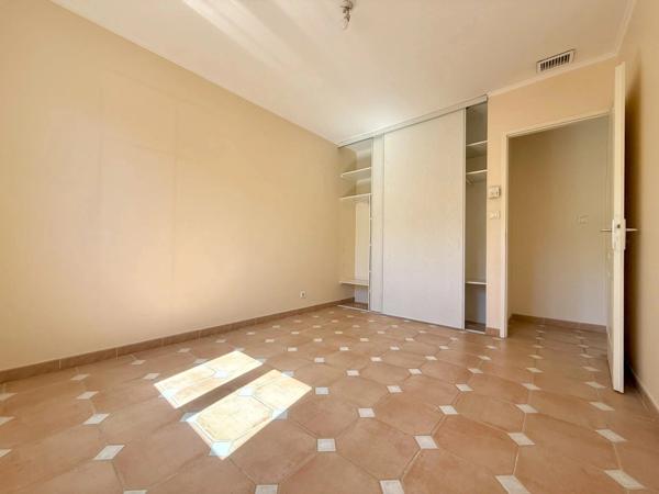 Maison individuelle - Plain-pied - 3 Chambres - Garage - 83780 Flayosc - Réf 85614630