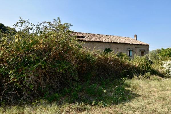 Propriete à vendre 0 pièces VAISON LA ROMAINE (84)