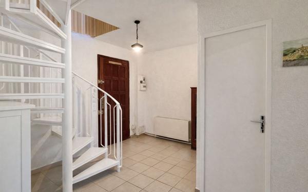 Maison à vendre    5 pièces •  Fos-sur-Mer