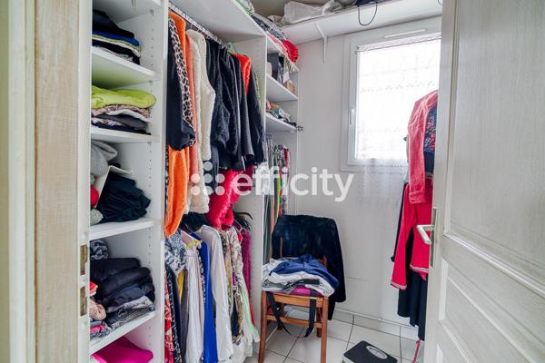 Maison 6 pièces - 137 m² Exclusivité efficity