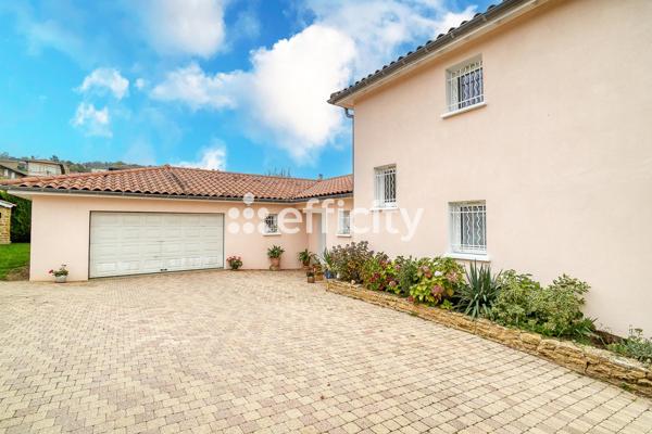 Maison 6 pièces - 137 m² Exclusivité efficity