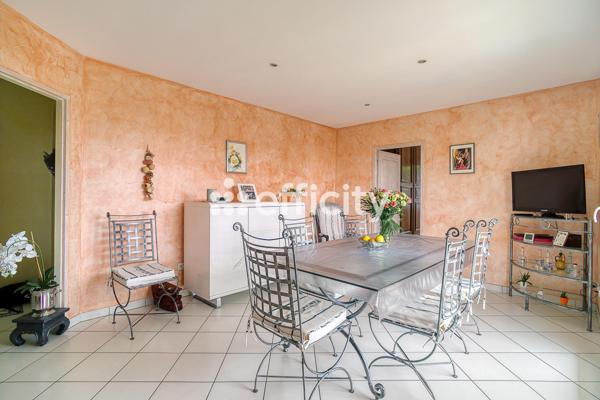 Maison 6 pièces - 137 m² Exclusivité efficity