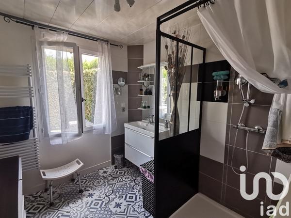 Maison traditionnelle 4 pièces de 94 m² à Lucé (28110)