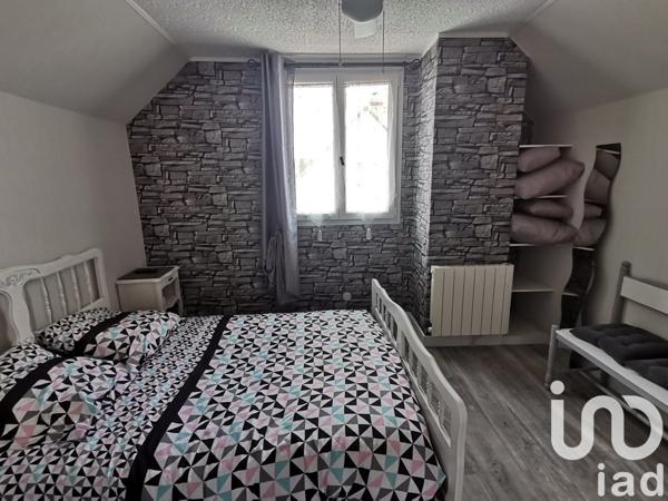 Maison traditionnelle 4 pièces de 94 m² à Lucé (28110)