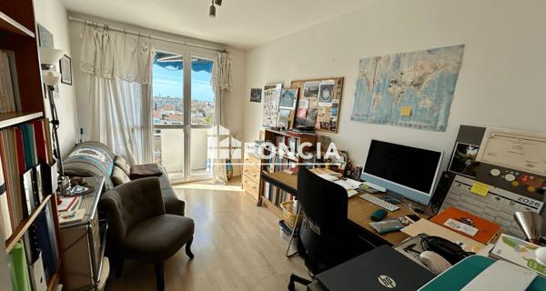 À vendre Appartement 3 pièces 56.13 m² - Marseille 13008
