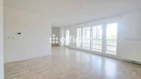 Appartement
         3 pièces
        - 64 m² Exclusivité 175 000 € *