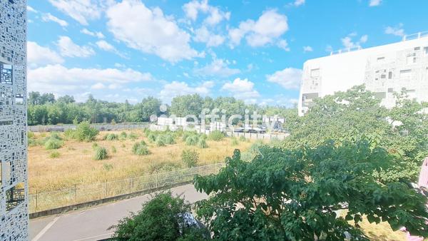Appartement
         3 pièces
        - 64 m² Exclusivité 175 000 € *