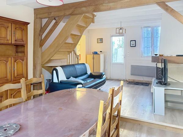 Coeur de bourg, maison 3 chambres.