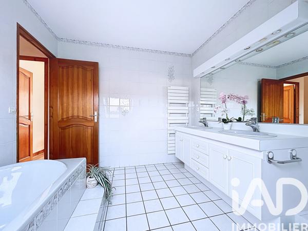 Maison à vendre 6 pièces 114 m² Montigny-lès-Cormeilles