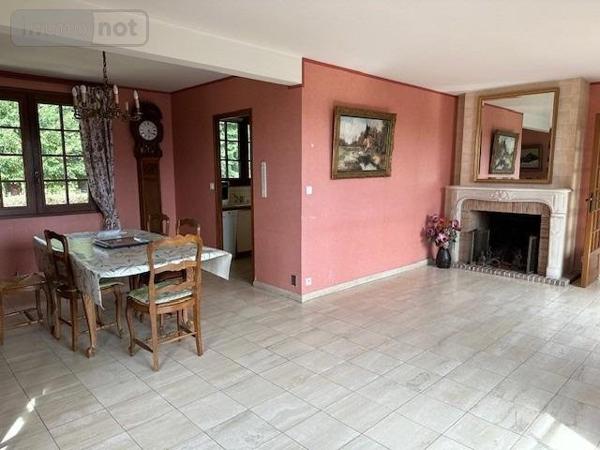 Maison à vendre à Neufchâtel-en-Bray en Seine-Maritime (76270), ref : H632