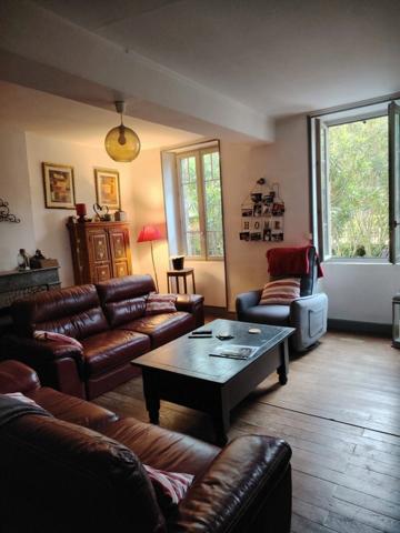 Maison en pierre à vendre 7 pièces ESTANG (32)