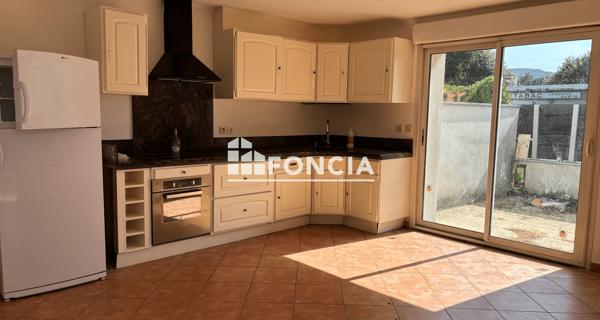 Location Appartement meublé 3 pièces 43.74 m² - Saint-martin-d'hères 38400
