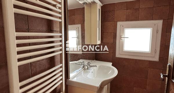 Location Appartement meublé 3 pièces 43.74 m² - Saint-martin-d'hères 38400