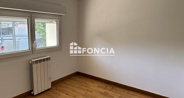 Location Appartement meublé 3 pièces 43.74 m² - Saint-martin-d'hères 38400