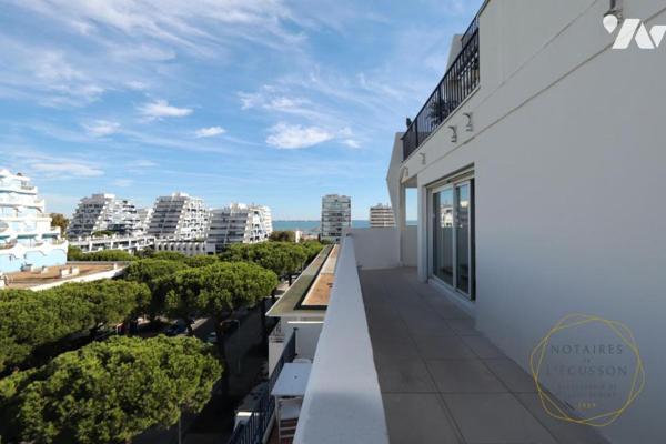 Vaste Appartement T2 avec vue mer et grande terrasse au centre-ville de La Grande Motte