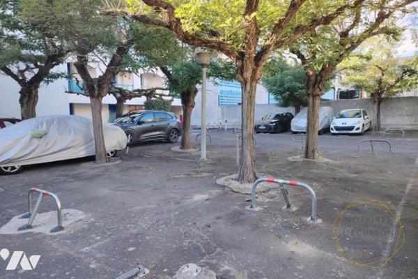 Vaste Appartement T2 avec vue mer et grande terrasse au centre-ville de La Grande Motte