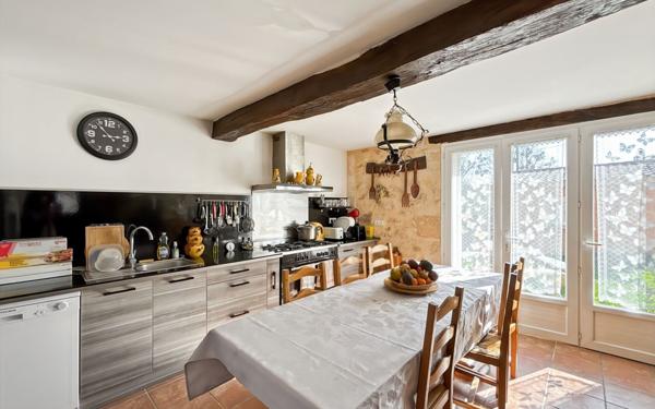 Maison à vendre    5 pièces •  Lavardens