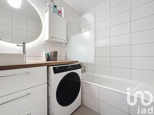 Appartement à vendre 3 pièces 63 m² Cran-Gevrier