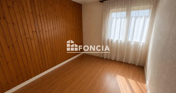 À vendre Maison 3 pièces 87 m² - Rochefort 17300