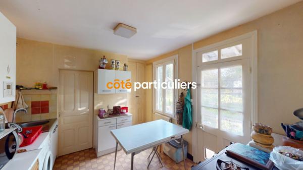 Vente Maison106 m² - 5 Pièces - BAZOGES EN PAREDS (85390)