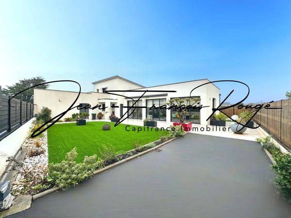 AGON-COUTAINVILLE, à 100 mètres de la plage, magnifique maison contemporaine de 2019 de 182 m²