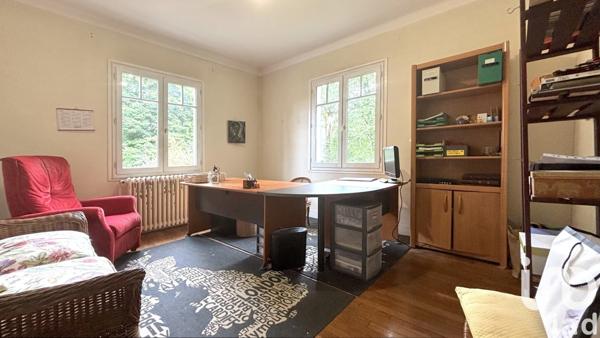 Maison d’architecte 7 pièces de 329 m² à Saint-Martin-de-Seignanx (40390)