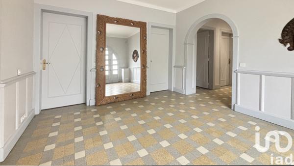 Maison d’architecte 7 pièces de 329 m² à Saint-Martin-de-Seignanx (40390)