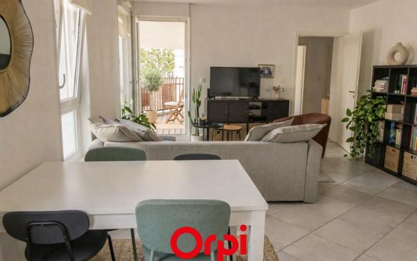 Appartement à vendre    3 pièces • 64 m2 Strasbourg