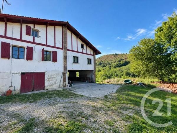 Maison à vendre  6 pièces - 500 m 2   BIRIATOU  - 64