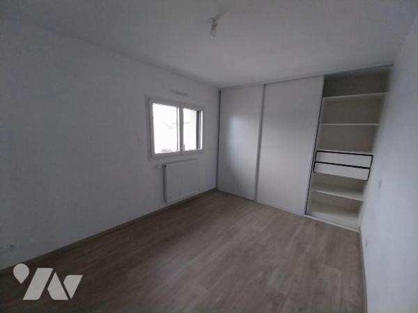 VITRE. Quartier Sud/Bouffort, belle maison contemporaine de 2019 dans lotissement calme,  de ty...