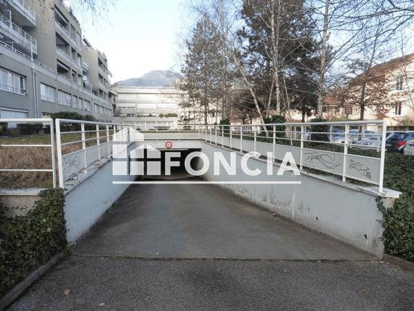 Location Appartement 2 pièces 40.73 m² - BERTHELOT Grenoble 38100