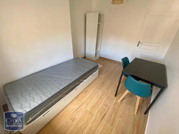 Appartement à louer 1 pièce 22.5m² Toulon (83000)