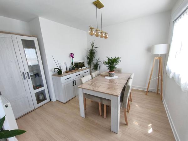 Appartement Tonnay Charente 3 pièce(s) 68 m2