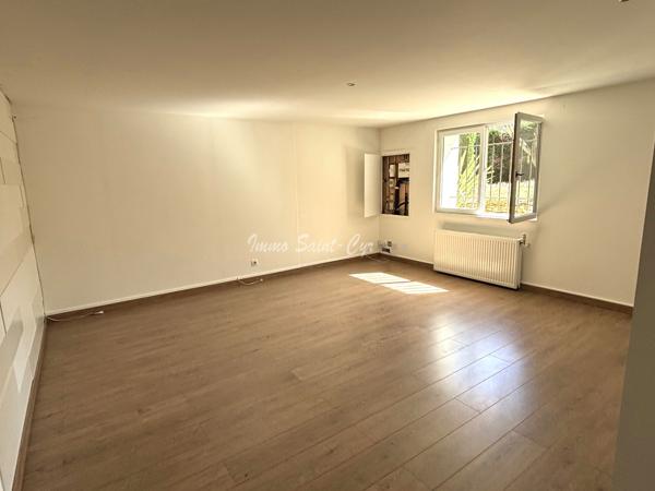 Maison 5 pièce(s) 4 chambre(s) 220 m²