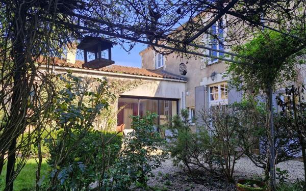 Maison à vendre    7 pièces •  Rocheservière