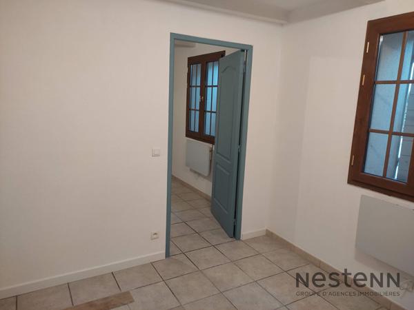 Appartement rdc Trets 2 pièce(s) 35 m2 actuellement loué - idéal Investisseur ou 1er achat -