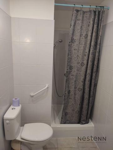 Appartement rdc Trets 2 pièce(s) 35 m2 actuellement loué - idéal Investisseur ou 1er achat -