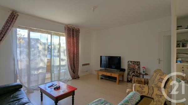 Appartement T2 à vendre  2 pièces - 43,95 m2 CHAMBERY - 73