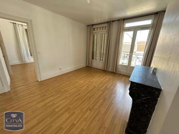 Appartement à louer 3 pièces 60.9m² Châlons-en-Champagne (51000)
