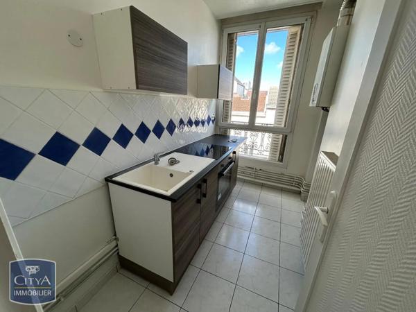 Appartement à louer 3 pièces 60.9m² Châlons-en-Champagne (51000)