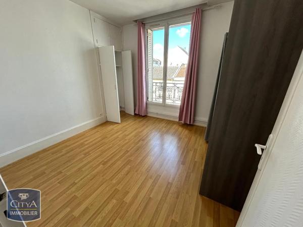 Appartement à louer 3 pièces 60.9m² Châlons-en-Champagne (51000)