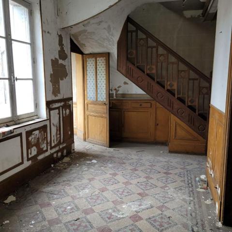 Maison NONANCOURT- 8 pièce(s) - 195m2 - 6 chambres - Jardin - PRIX 149 990 HAI