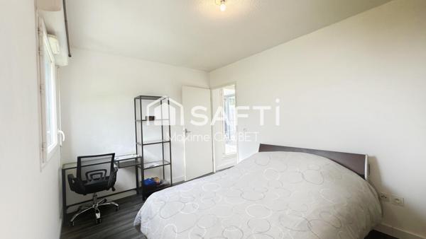 T3 dernier étage + 2 terrasses + garage – Péchabou