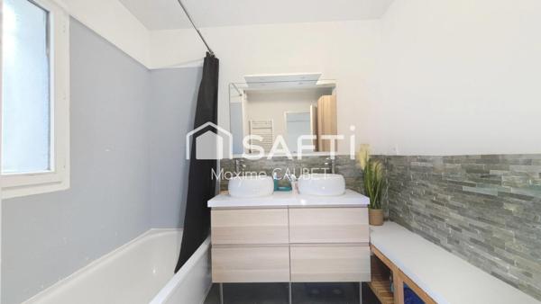 T3 dernier étage + 2 terrasses + garage – Péchabou