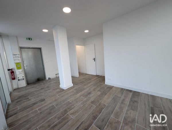 Location local d’activité 22 m² Floirac
