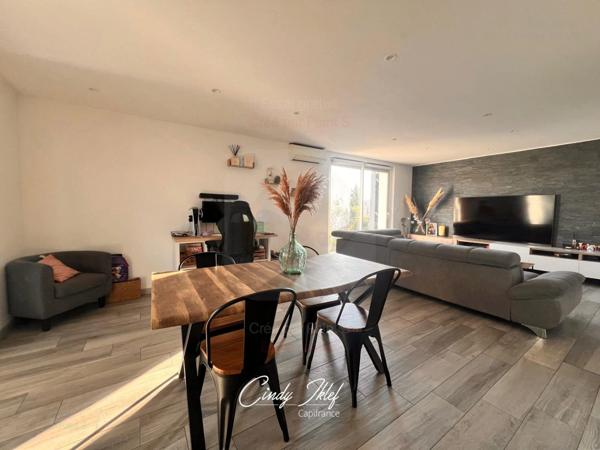 Maison familiale à Marignane - Maison T6 avec piscine, terrain de 547 m2, secteur résidentiel calme et recherché