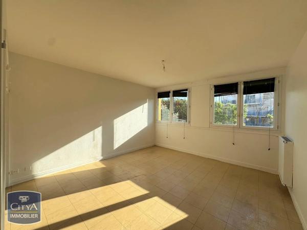 Appartement à louer 2 pièces 46.84m² Marseille 14e Arrondissement (13014)