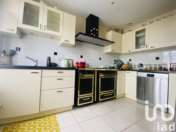 Pavillon 5 pièces de 115 m² à Thiais (94320)